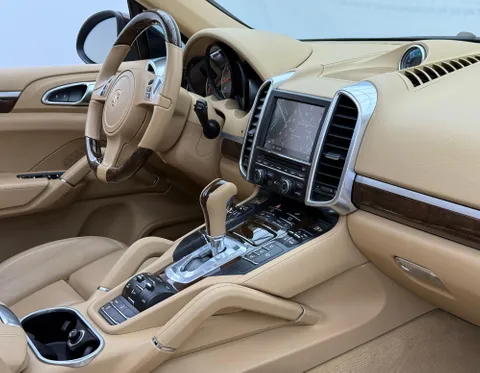 Porsche Cayenne S 2014