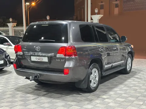 Toyota Land Cruiser 5.7 VXR 2014