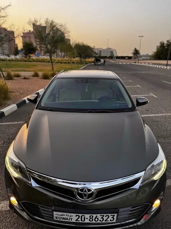 Toyota Avalon 2013