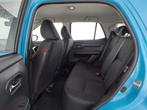 Discover undefined undefined Exterior Interior Images.Find all aspects and details of cars.