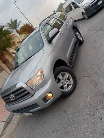 Toyota Sequoia 2012