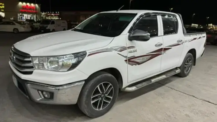 toyota toyota-hilux image Toyota Hilux 2019