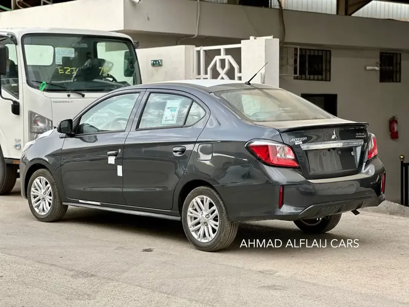 Mitsubishi Attrage 2024
