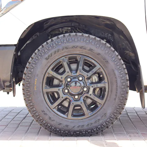 Toyota Tundra TRD 4x4 Off Road 5.7 Force 2020