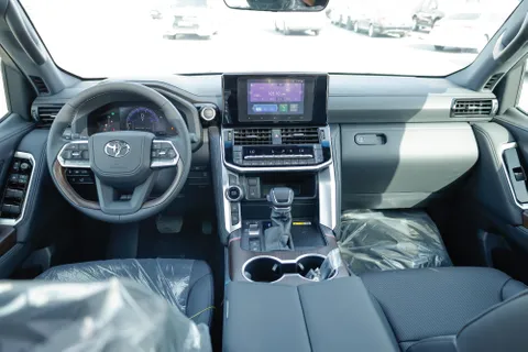 New Toyota Land Cruiser 2025