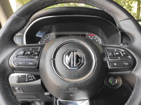 MG RX8 2.0T Black Edition (AWD) 2022