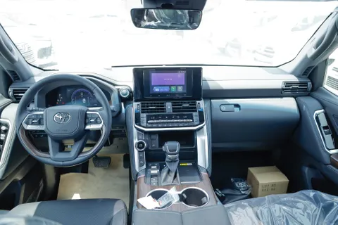 New Toyota Land Cruiser 2025