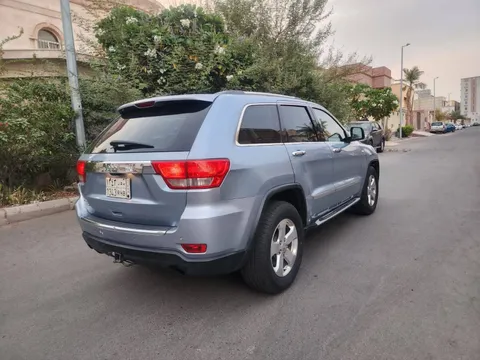 Discover undefined undefined Exterior Interior Images.Find all aspects and details of cars.