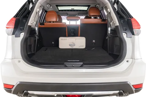 Nissan X-Trail 2.5 SL 4WD 2020