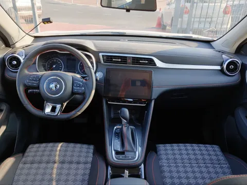 New MG ZS 1.5L COM 2025