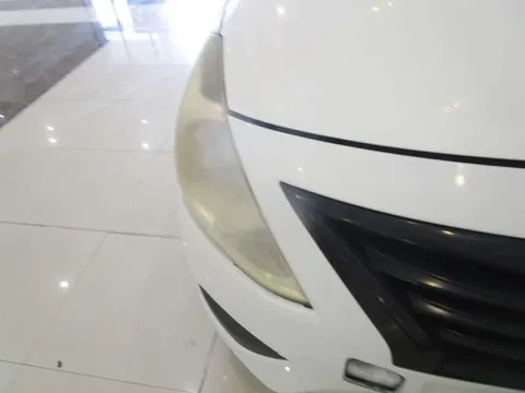Nissan Sunny 2016
