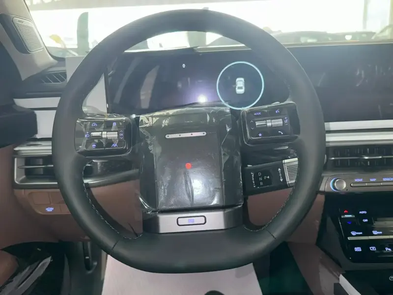 Hyundai Azera 2025