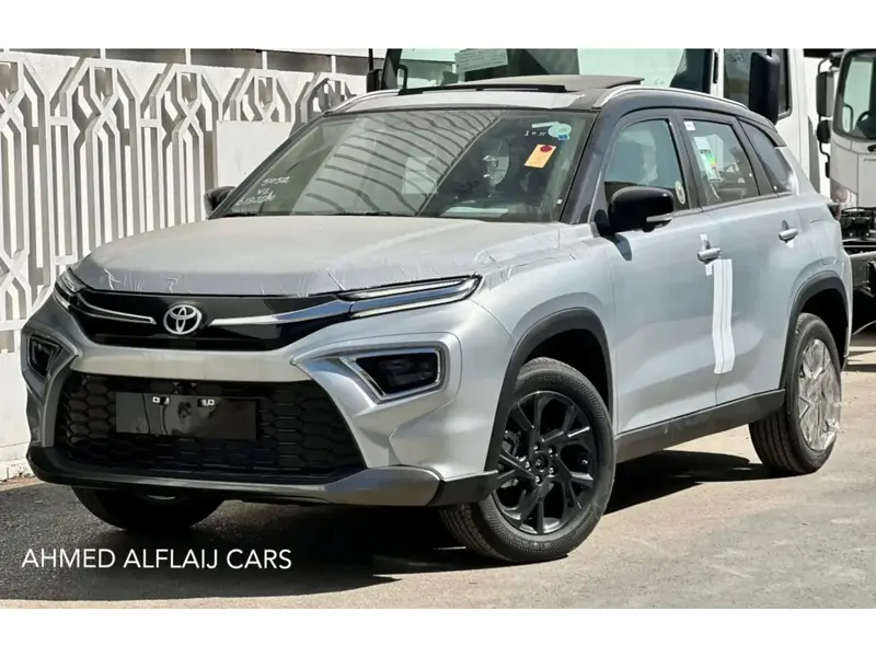 Discover undefined undefined Exterior Interior Images.Find all aspects and details of cars.