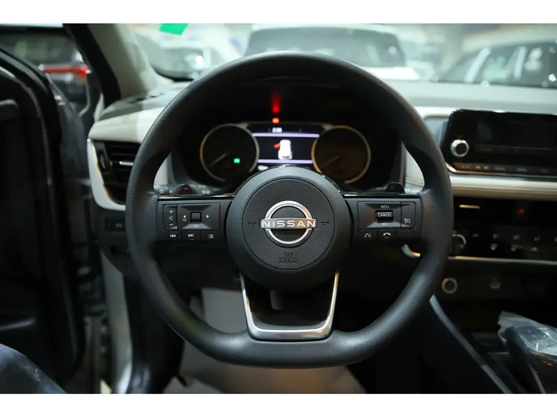 Nissan X-Trail 2025