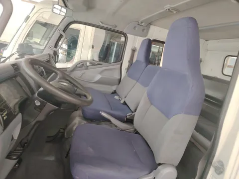Mitsubishi Canter 2016