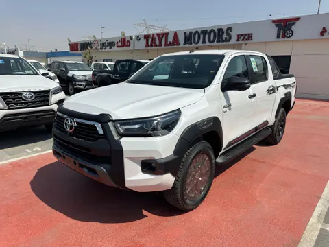 New Toyota Hilux 2025