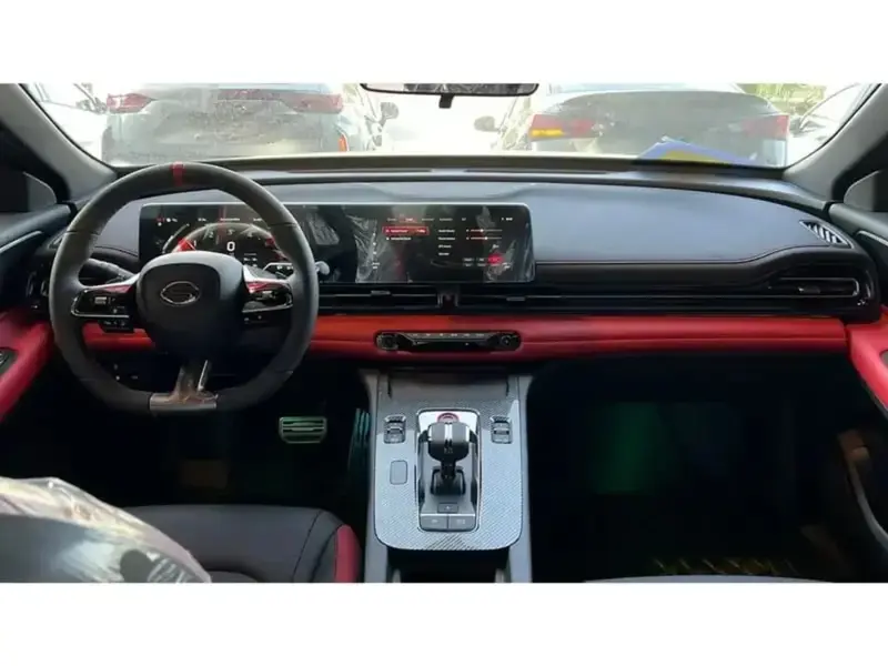 Discover undefined undefined Exterior Interior Images.Find all aspects and details of cars.