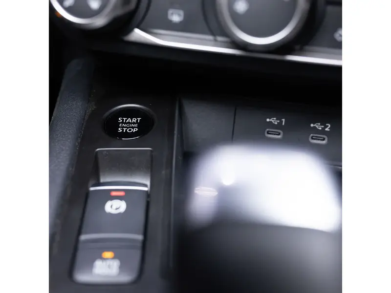 Nissan Kicks 2025