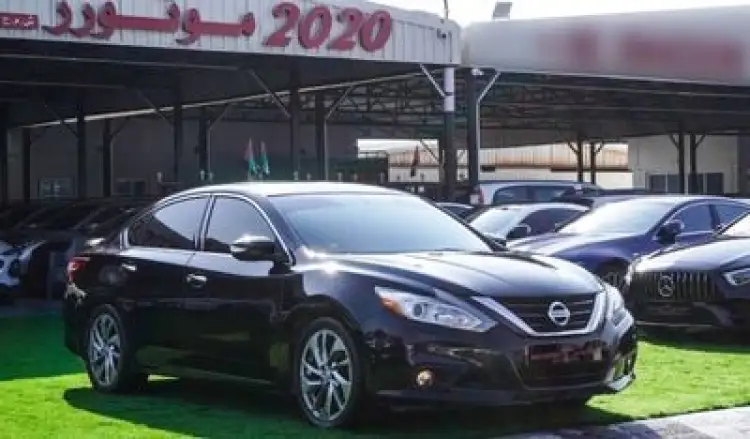 nissan nissan-altima image Nissan Altima SL