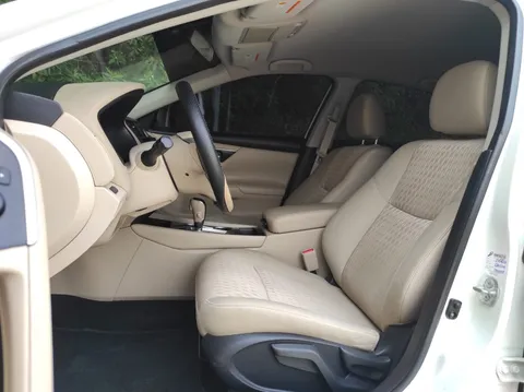 Nissan Altima 2.5 SV 2018
