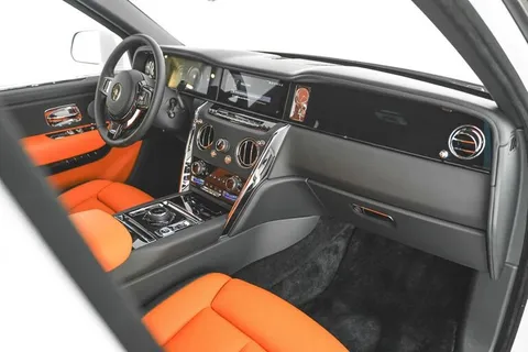 New Rolls Royce Cullinan 6.75L Twin-Turbo 563 HP 2025