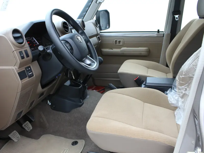 Toyota Land Cruiser Wagon 2024