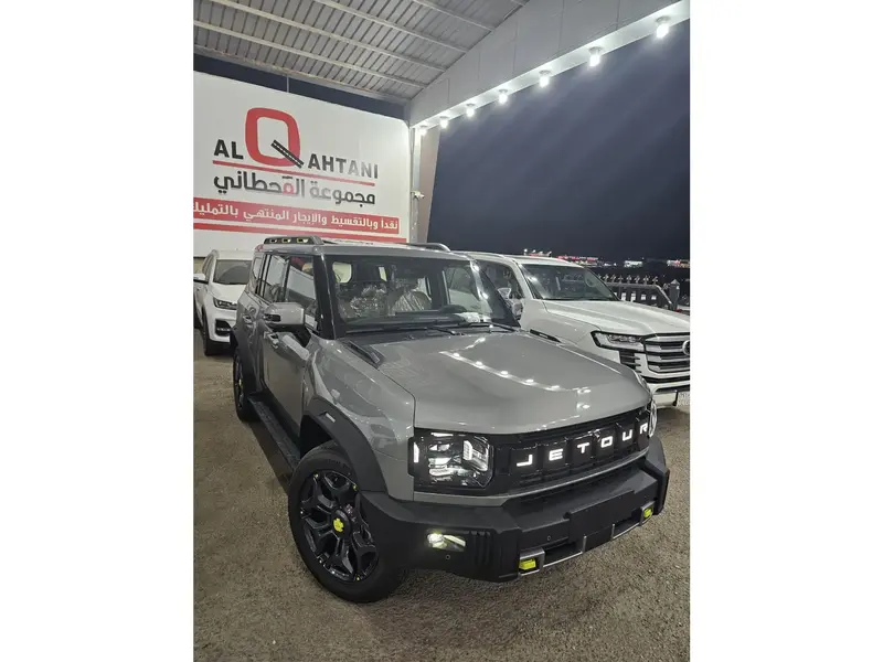 Discover undefined undefined Exterior Interior Images.Find all aspects and details of cars.