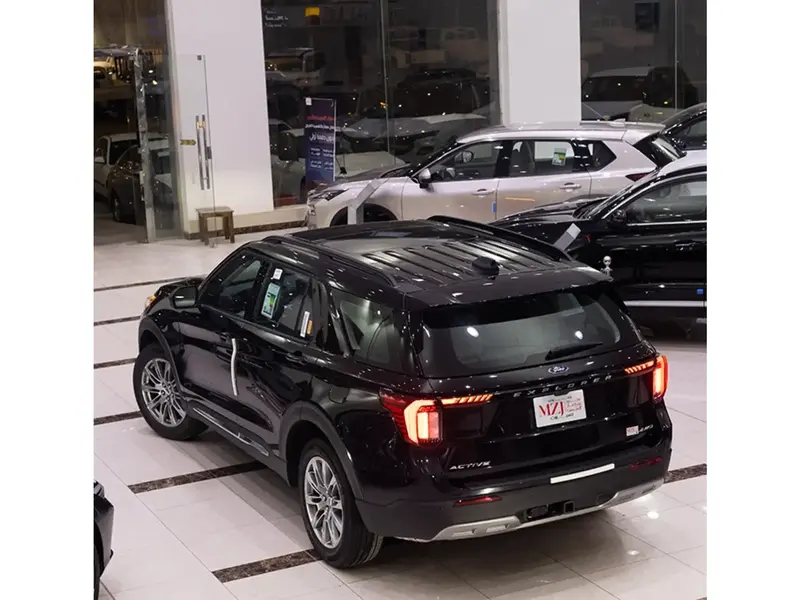 Ford Explorer 2025