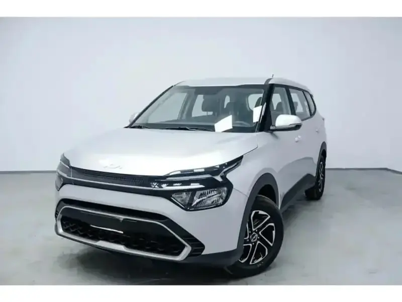 Discover undefined undefined Exterior Interior Images.Find all aspects and details of cars.