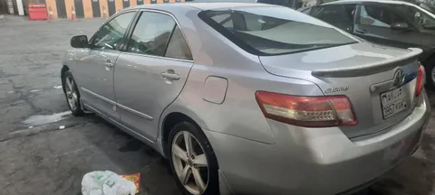Toyota Camry  4 Door 2.5L 2011