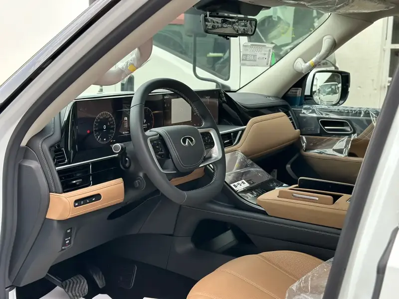 Infiniti QX80 2025