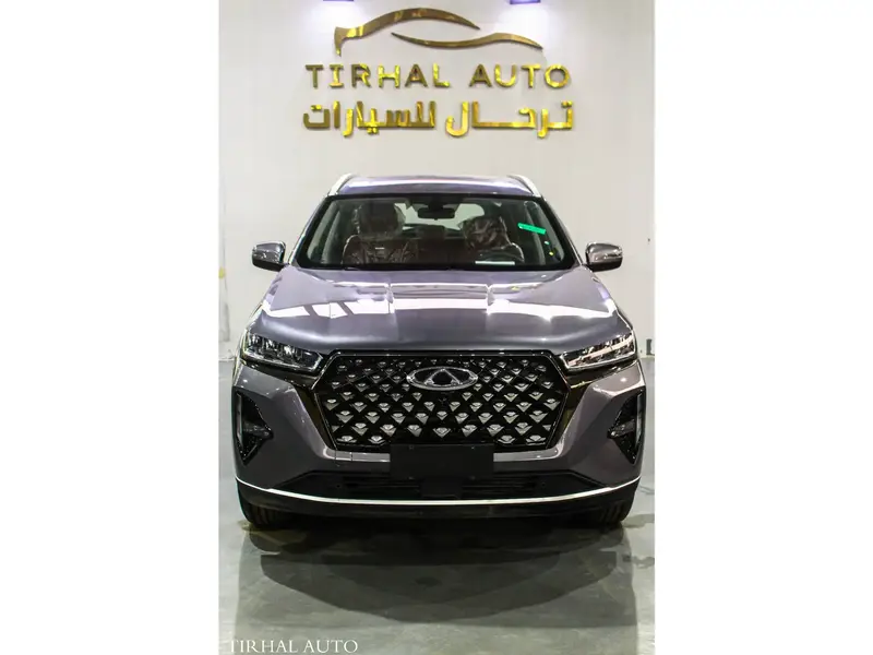 Discover undefined undefined Exterior Interior Images.Find all aspects and details of cars.