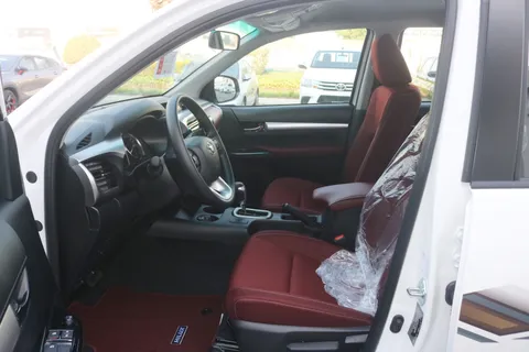 New Toyota Hilux 2.7 Double Cab 4x2 A/T Base 2024