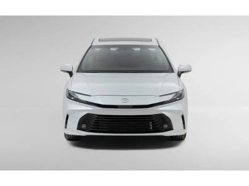 Toyota Camry 2025