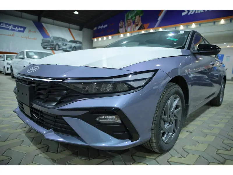 Discover undefined undefined Exterior Interior Images.Find all aspects and details of cars.