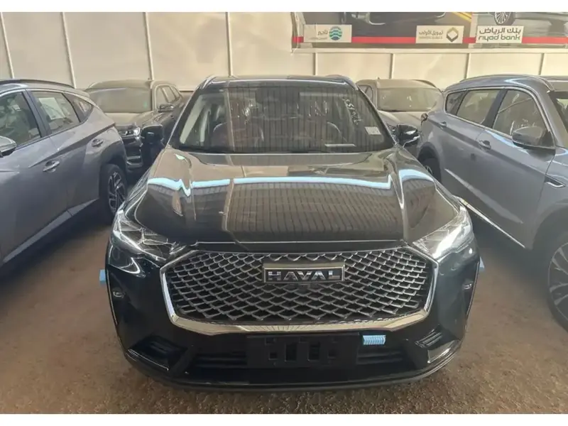 Discover undefined undefined Exterior Interior Images.Find all aspects and details of cars.