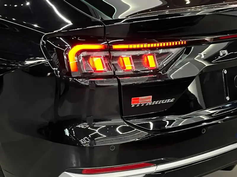 Ford Taurus 2025