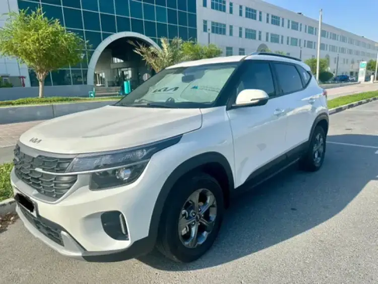 kia kia-seltos image Kia Seltos 1.5L STD 2024