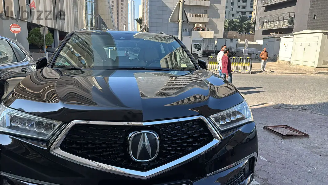 أكيورا MDX 2019