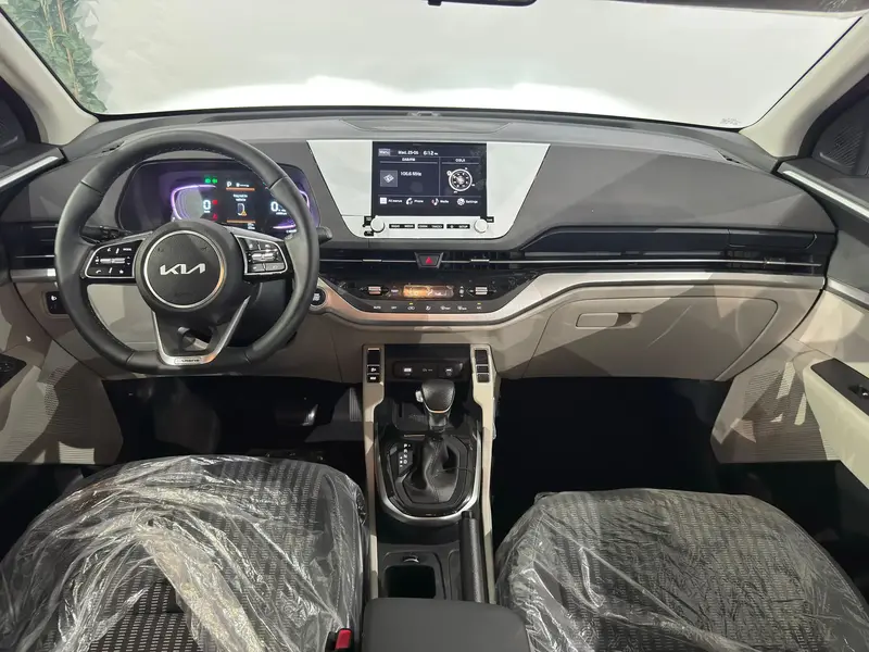 KIA Carens 2025