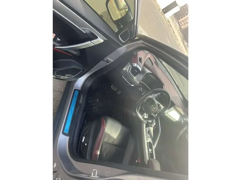 Geely Coolray 2022