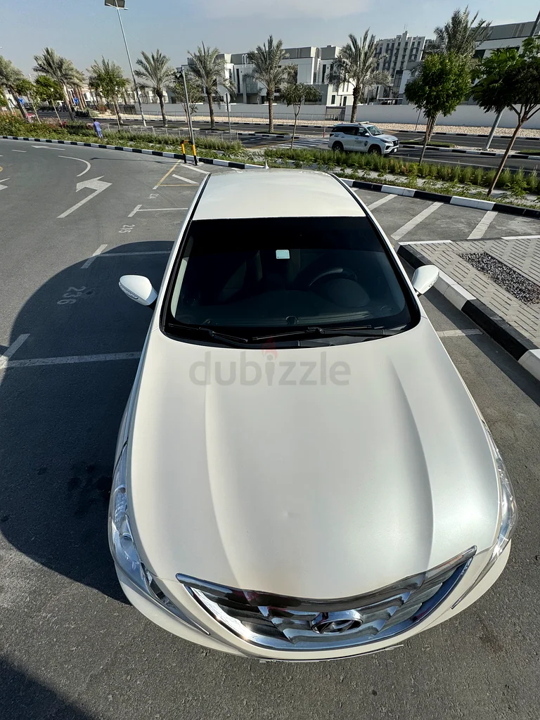 Hyundai Sonata 2012