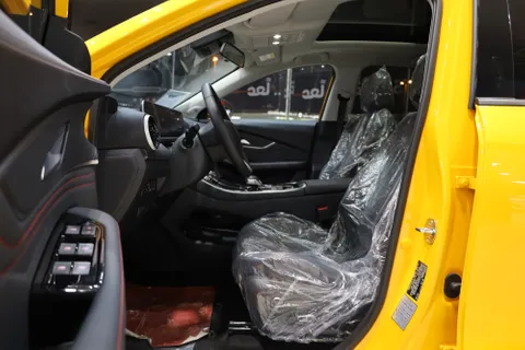 Discover undefined undefined Exterior Interior Images.Find all aspects and details of cars.