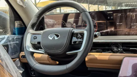 New Infiniti QX80 2025