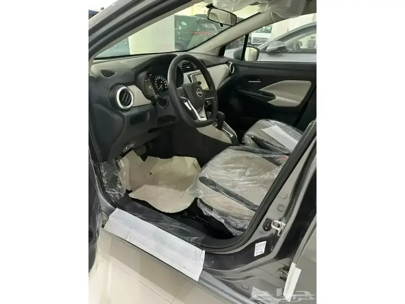 Nissan Sunny 2024