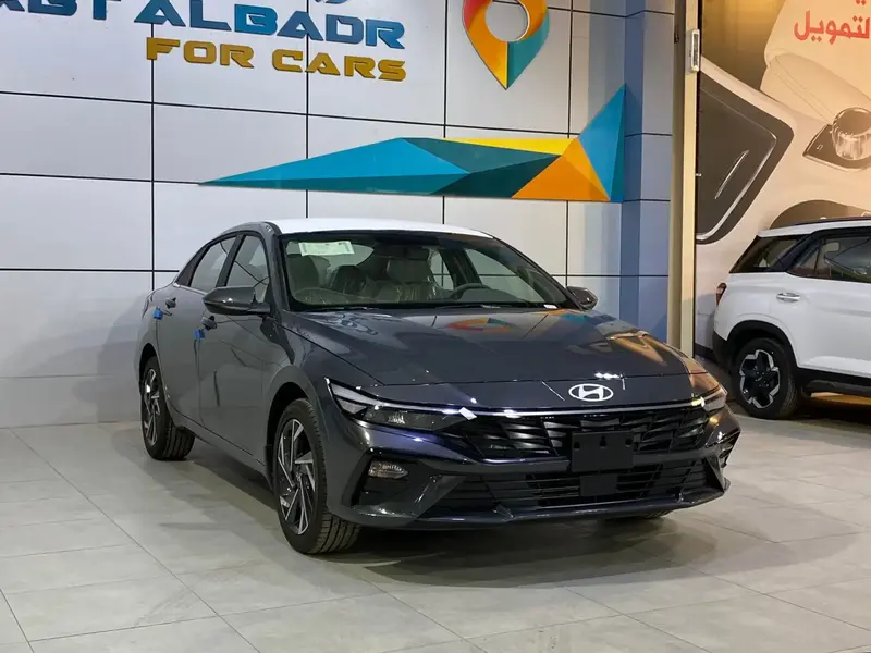 Hyundai Elantra 2025