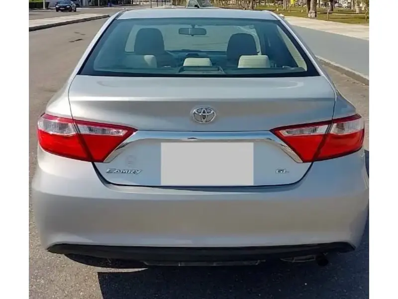 Toyota Camry 2016
