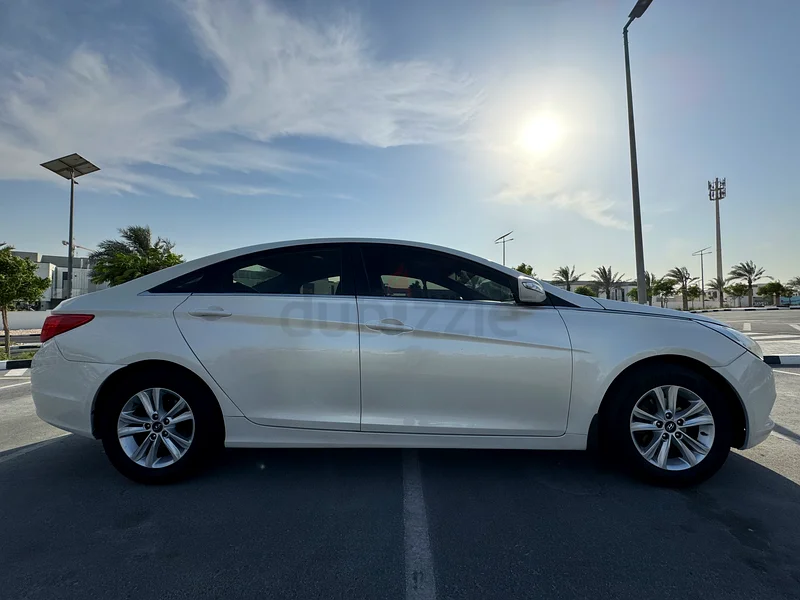 Hyundai Sonata 2012