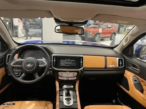 Discover undefined undefined Exterior Interior Images.Find all aspects and details of cars.