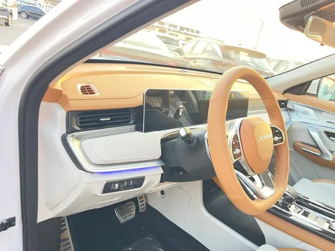 New Jetour X70 Plus 1.6T Luxury 7 Seater 2025